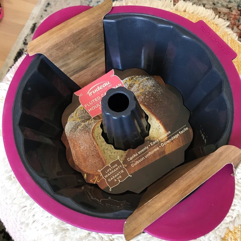 Trudeau Fluted Cake Pan​ - Picture 3 of 5